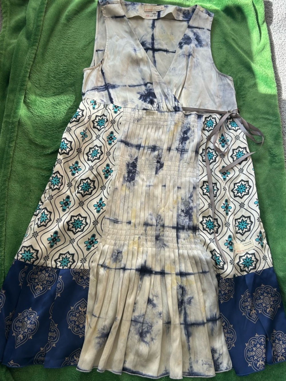 Odd Molly Cream and Teal Tile-Print Silk Dress